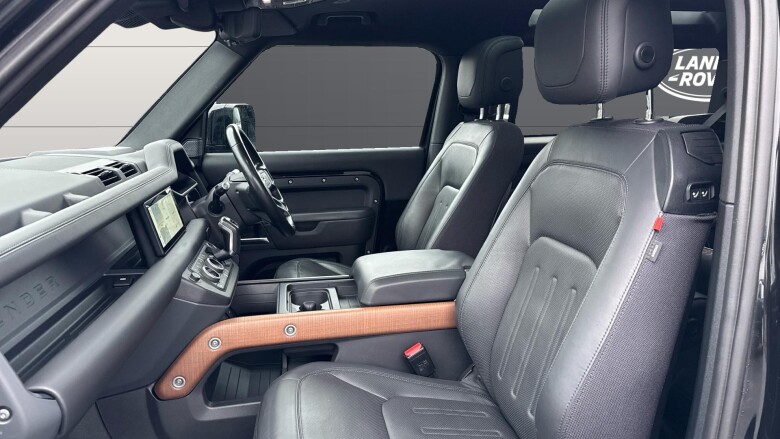 Land Rover Defender 3.0 P400 X 90 3dr Auto Petrol Estate